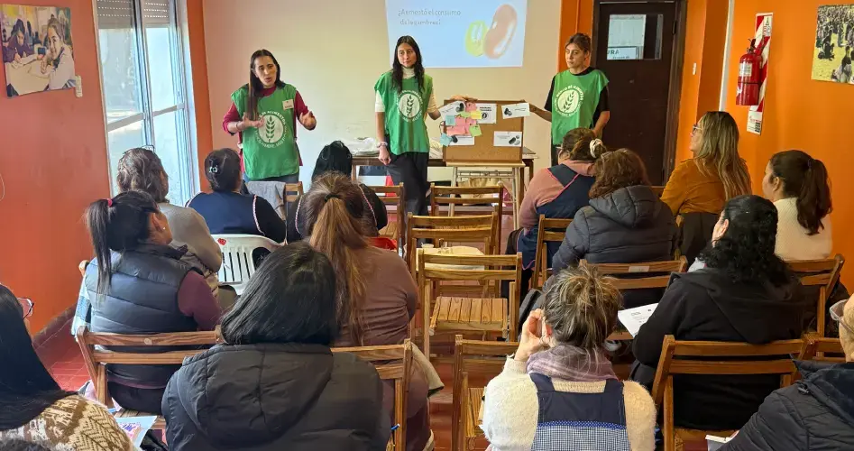 Taller con organizaciones del programa de legumbres